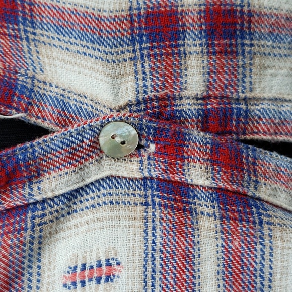 Lace Back Flannel Shirt - Picture 4 of 7